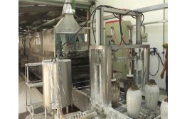 TG500酒壇灌裝清洗機